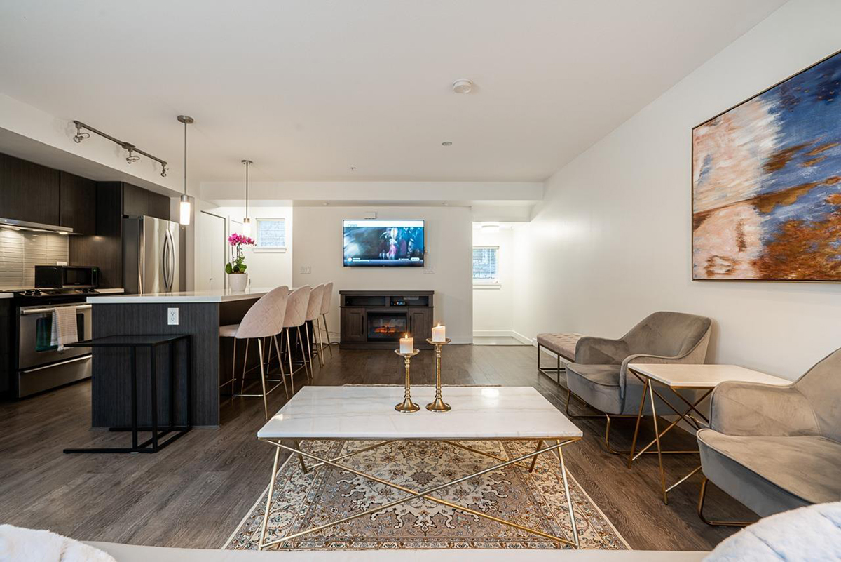 317 618 Langside Avenue, Coquitlam 4