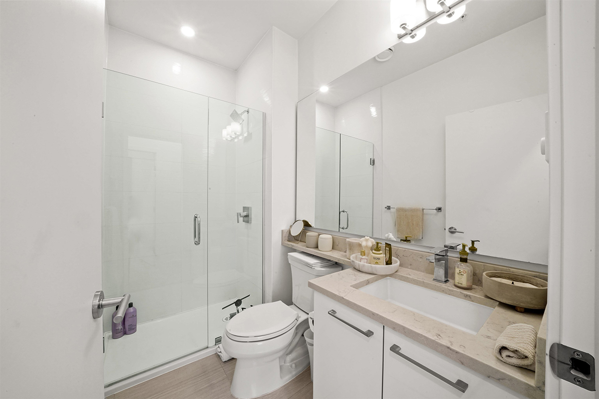 5483 Lougheed Highway, Burnaby 12