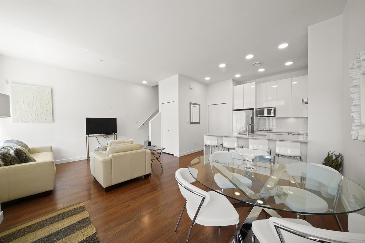 5483 Lougheed Highway, Burnaby 4