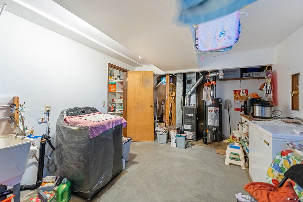 101 3180 E 58th Avenue, Vancouver 16