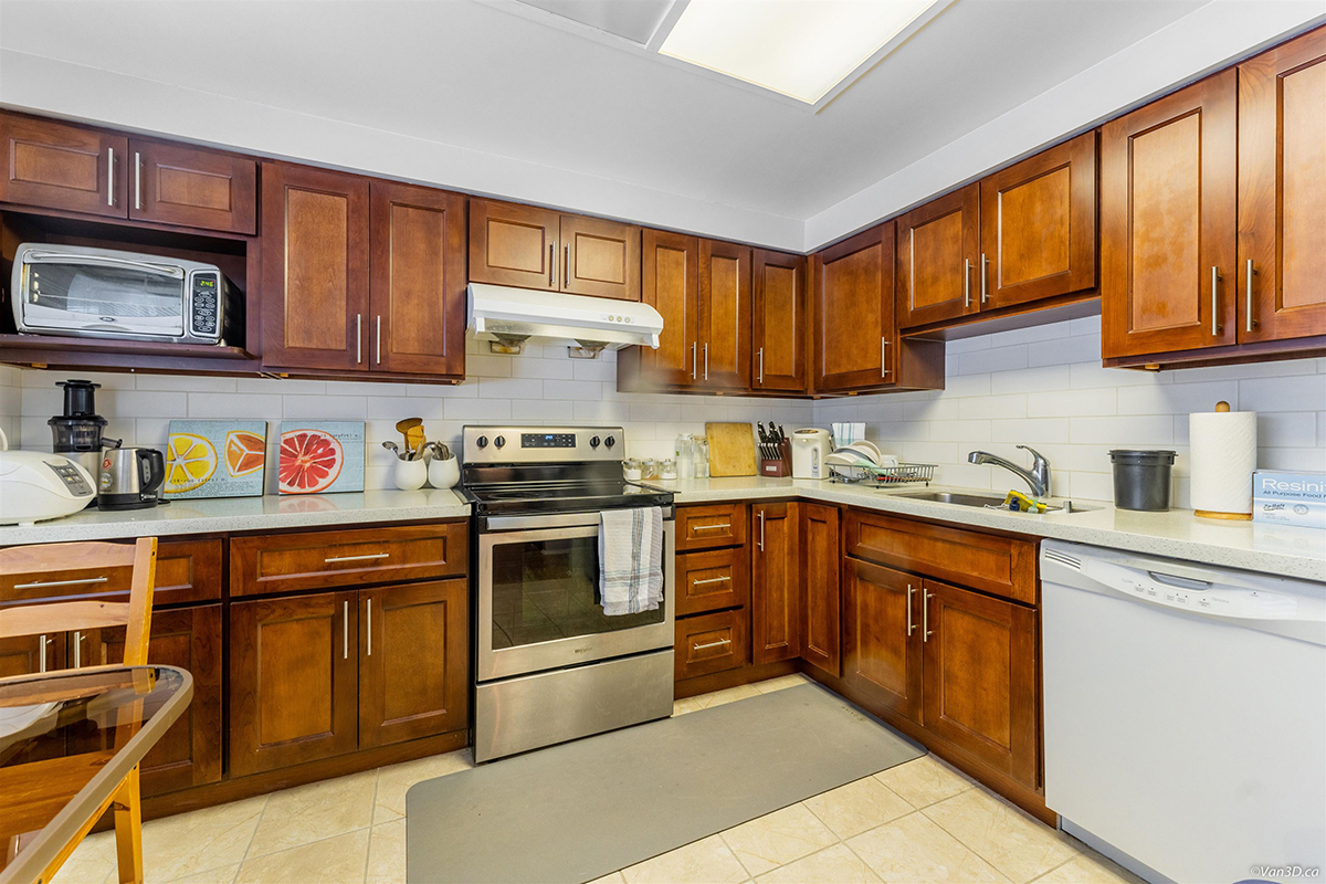 101 3180 E 58th Avenue, Vancouver 8