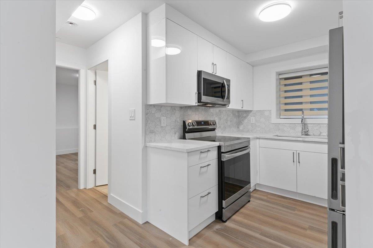 340 Ridgeway Avenue, North Vancouver 12