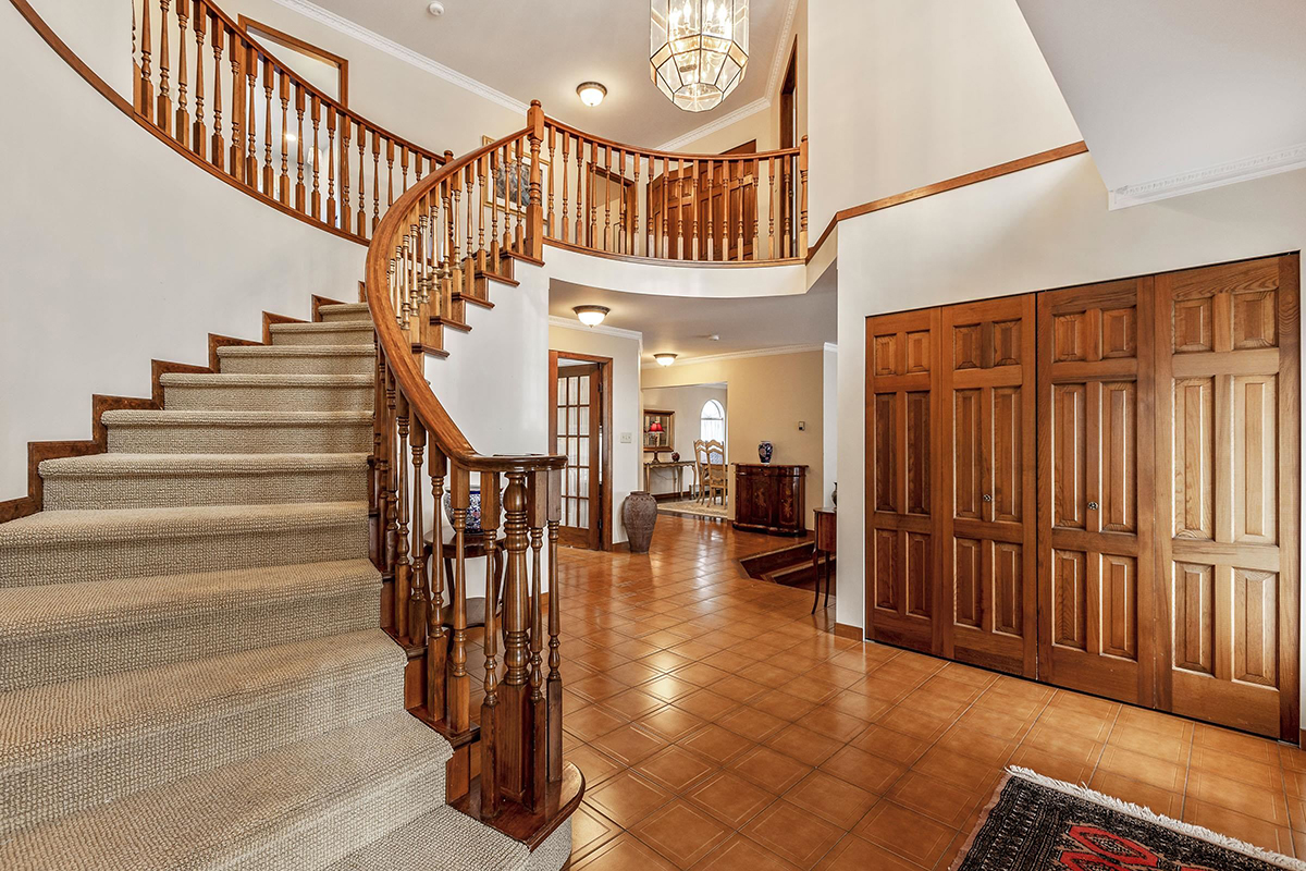 7837 Meadowood Drive, Burnaby 14
