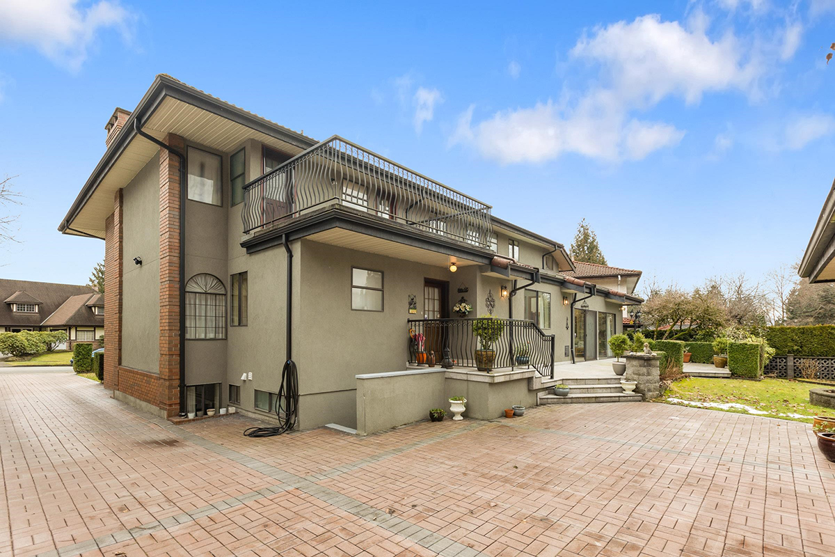 7837 Meadowood Drive, Burnaby 38
