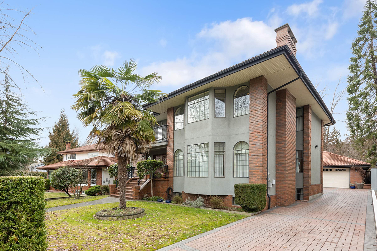 7837 Meadowood Drive, Burnaby 39