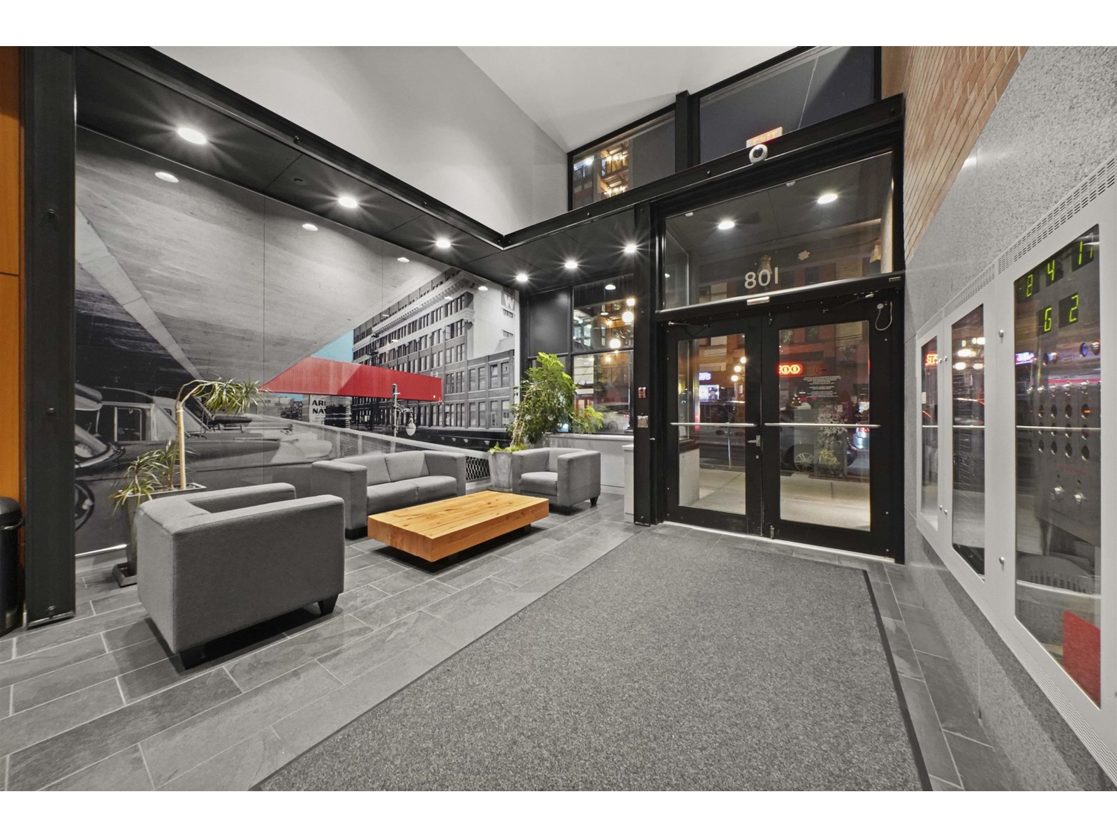 2701 108 W CORDOVA STREET 23