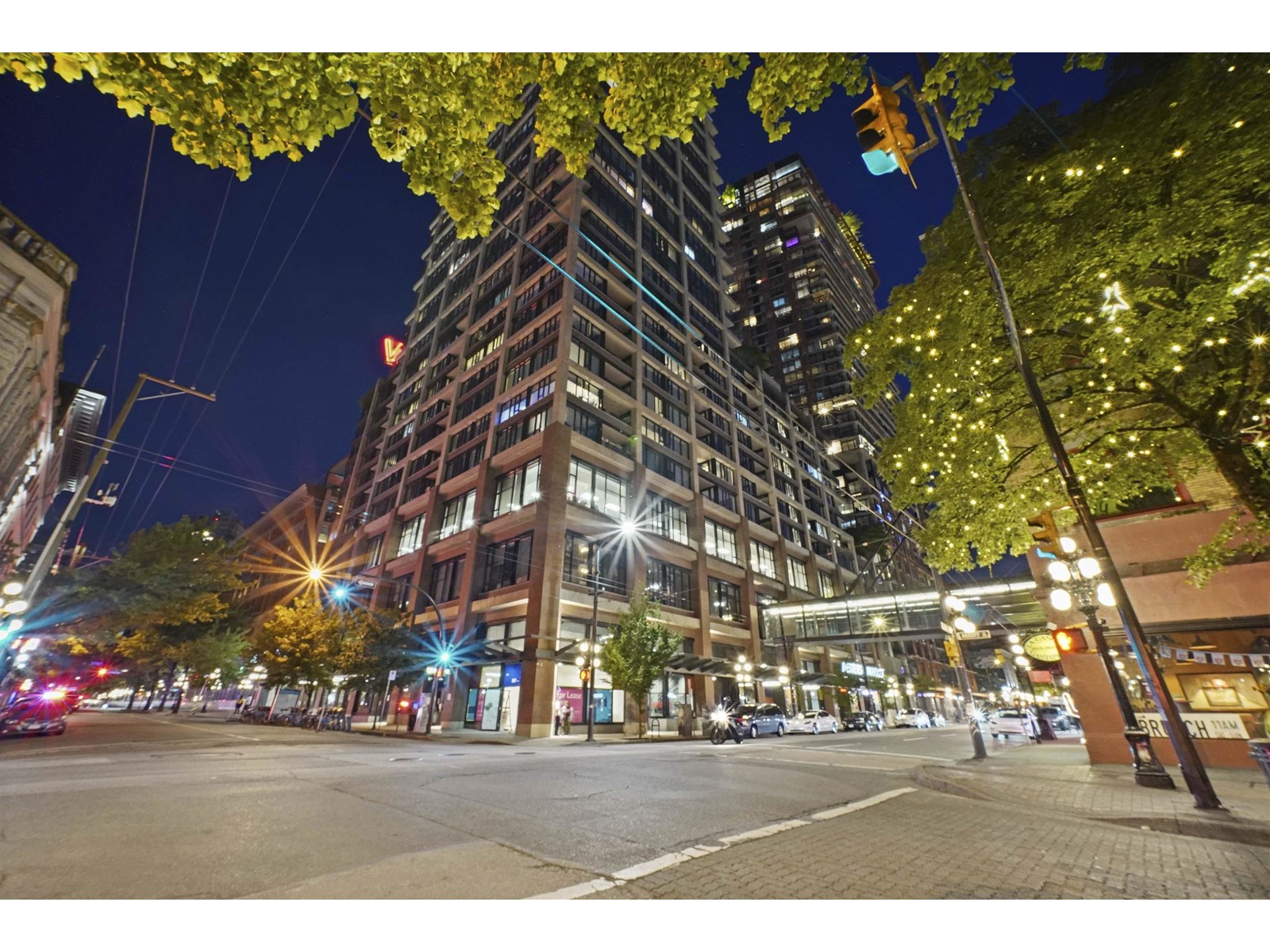 2701 108 W CORDOVA STREET 24