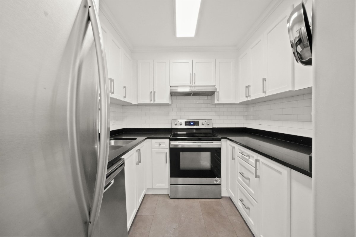 211 3131 Main Street, Vancouver 10