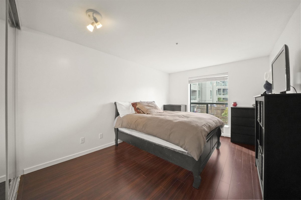 211 3131 Main Street, Vancouver 11
