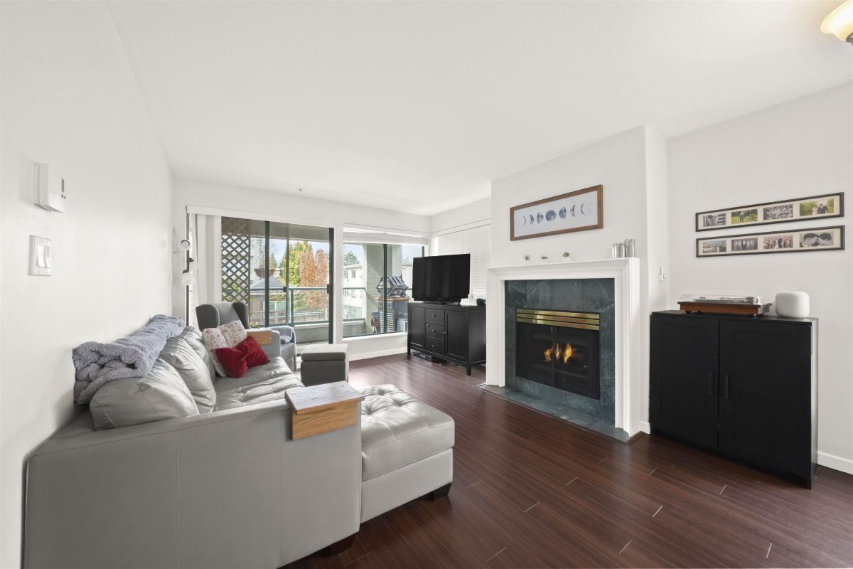 211 3131 Main Street, Vancouver 2
