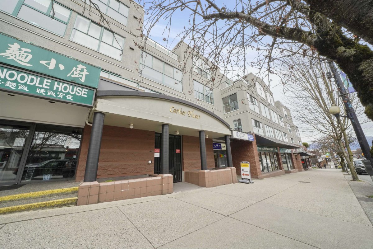 211 3131 Main Street, Vancouver 22