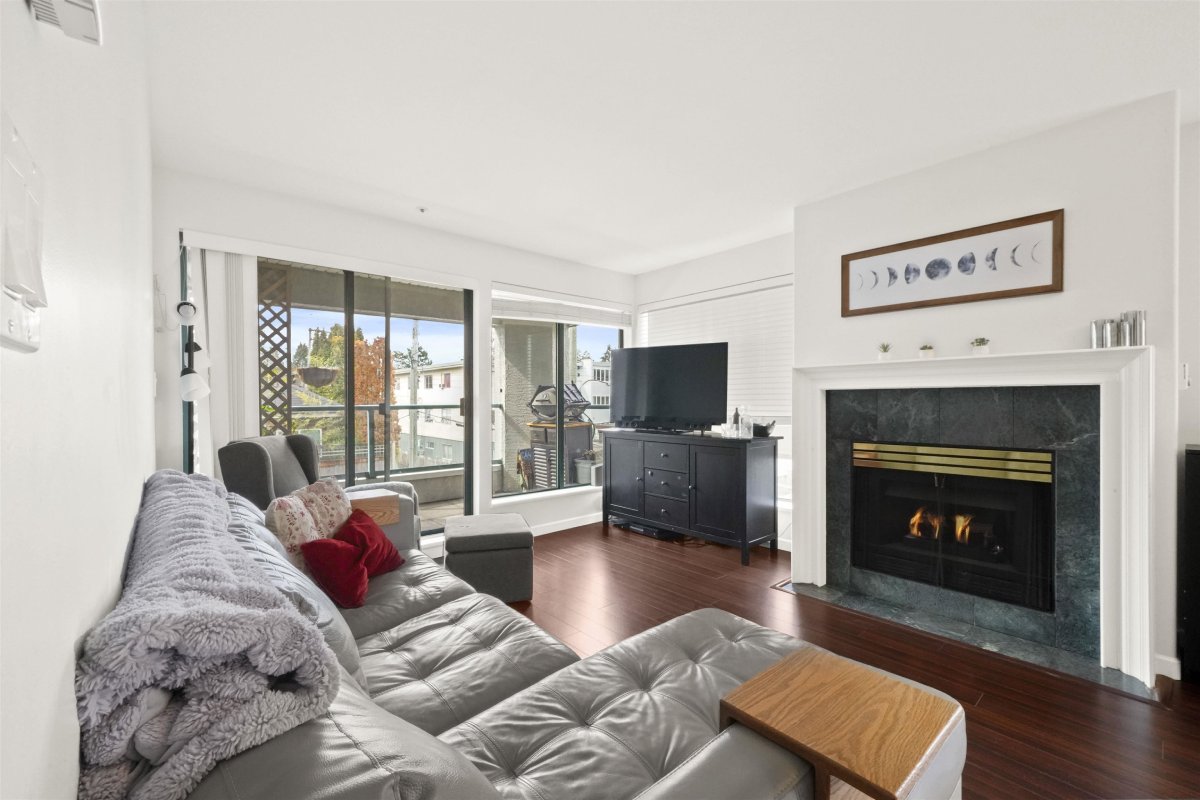 211 3131 Main Street, Vancouver 3