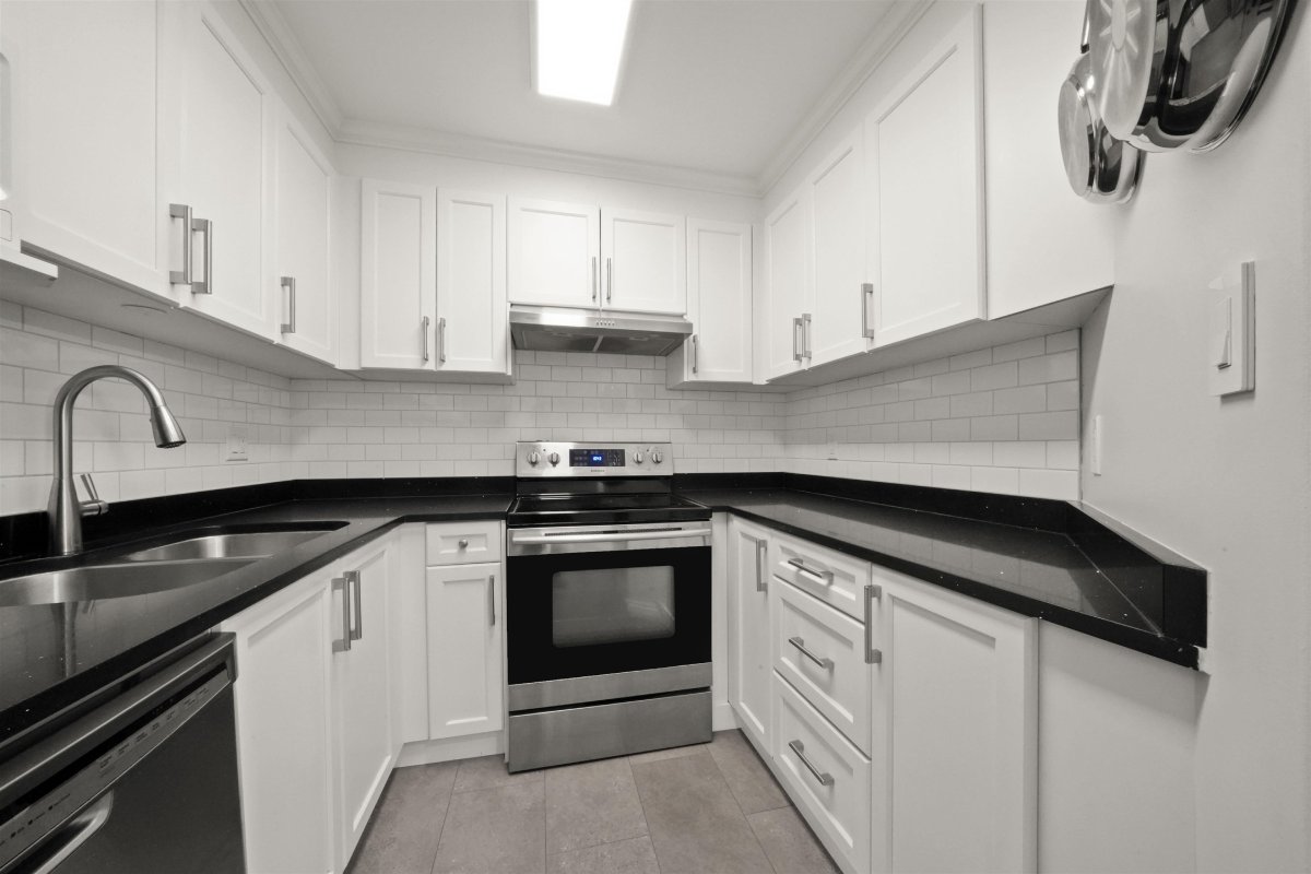 211 3131 Main Street, Vancouver 9