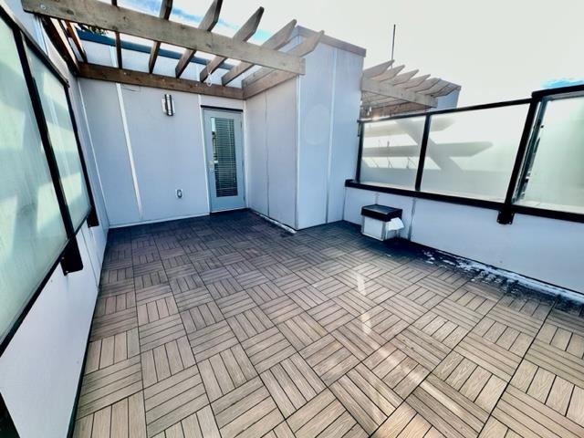 107 7499 6TH STREET 22