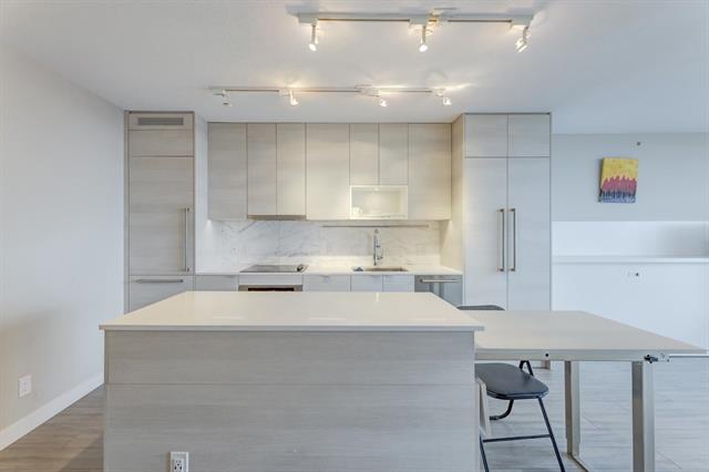 2303 13398 104 AVENUE 7