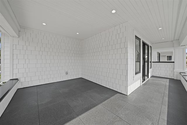 363 FELL AVENUE 22