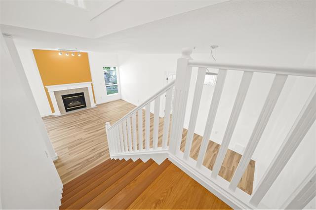 21 9025 216 STREET 15
