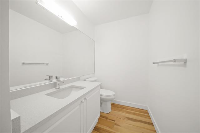 21 9025 216 STREET 27
