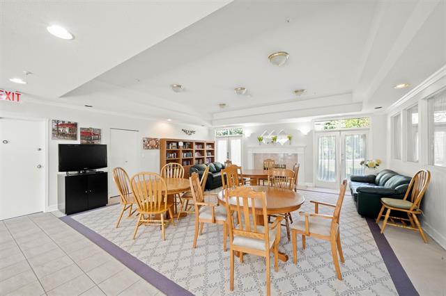 21 9025 216 STREET 33