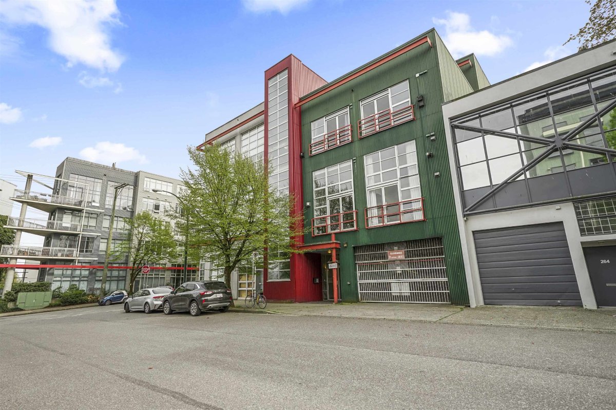 309 272 E 4th Avenue, Vancouver