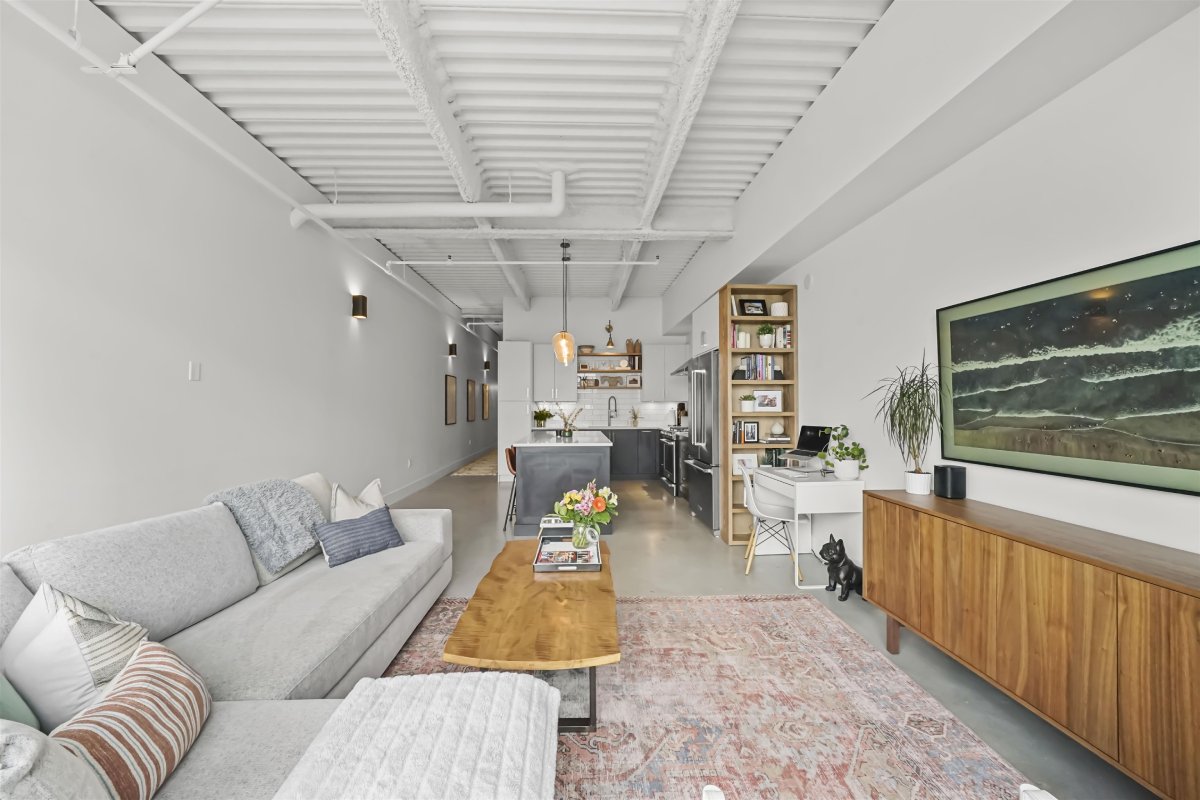 309 272 E 4th Avenue, Vancouver 11