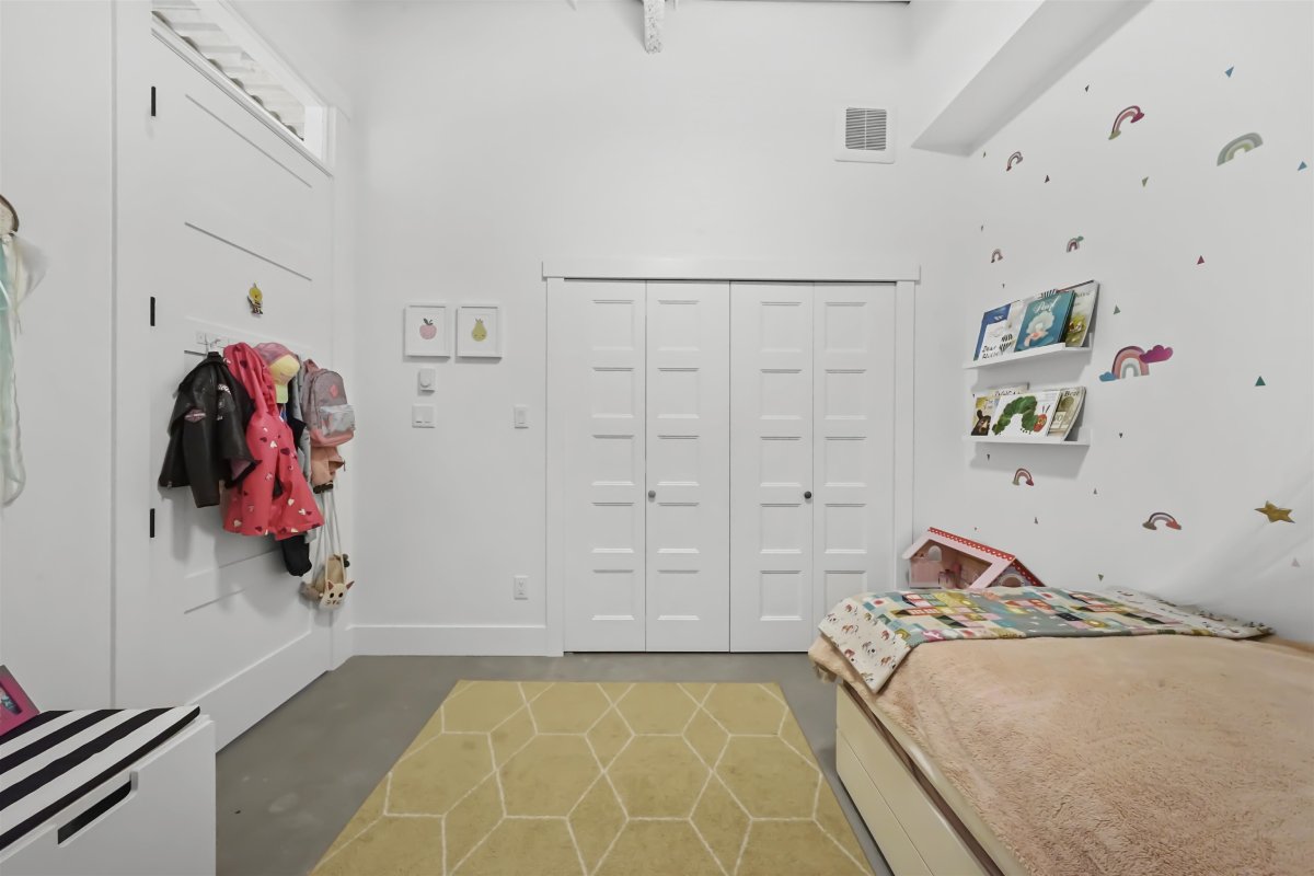 309 272 E 4th Avenue, Vancouver 17