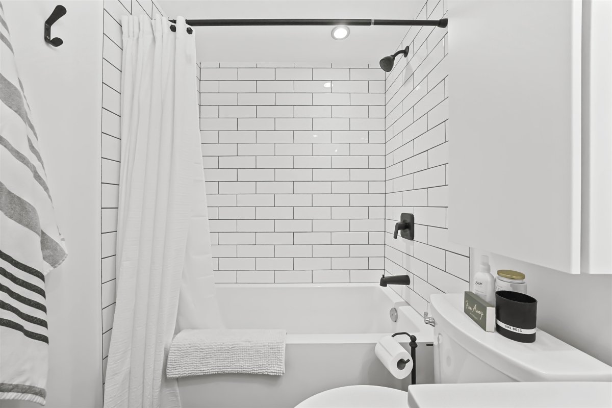 309 272 E 4th Avenue, Vancouver 19