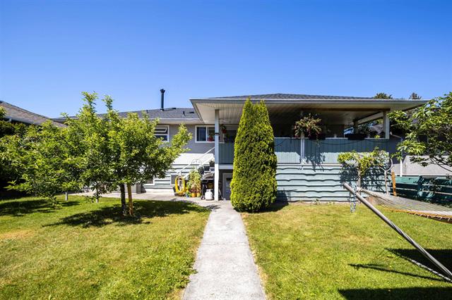 4886 FAIRLAWN DRIVE 27