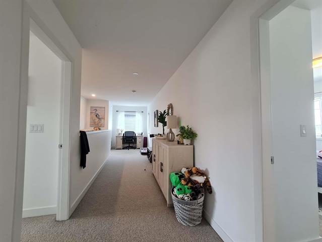4258 CORMORANT WAY 11