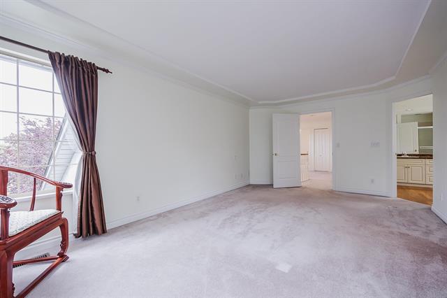21553 85B COURT 28
