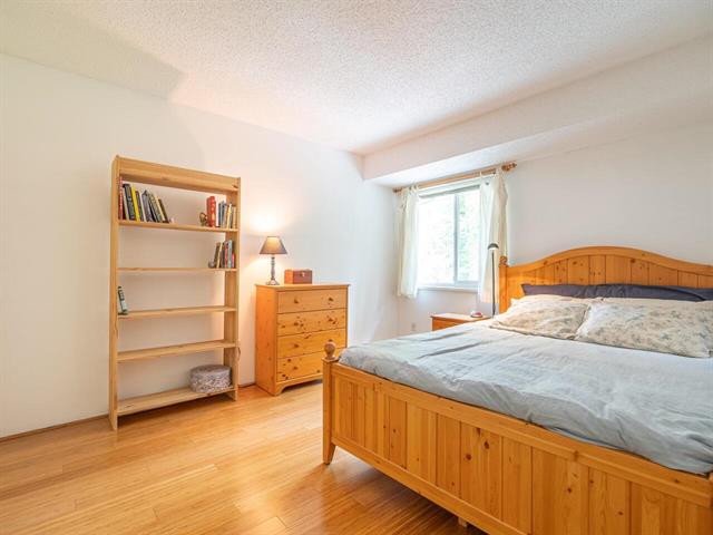 8344 Aspenwood Place, Burnaby 8