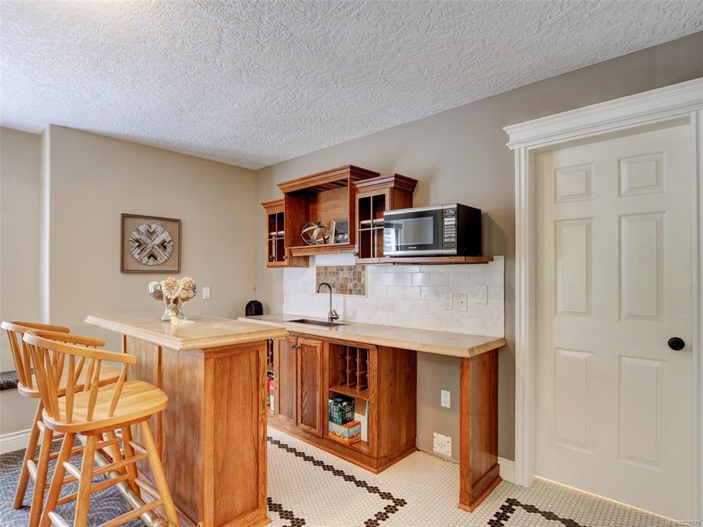 672 Stewart Mountain Rd, Highlands 16