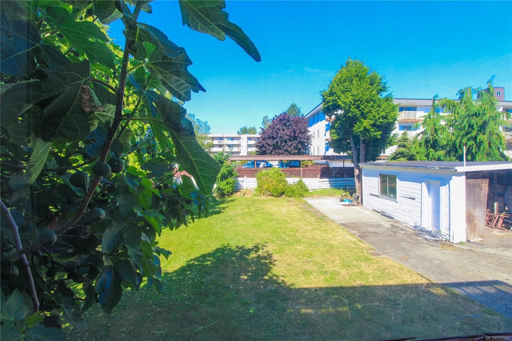 1606 Bank St, Victoria 20