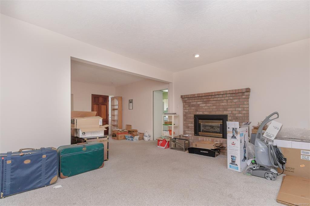 6613 Sooke Rd, Sooke 5