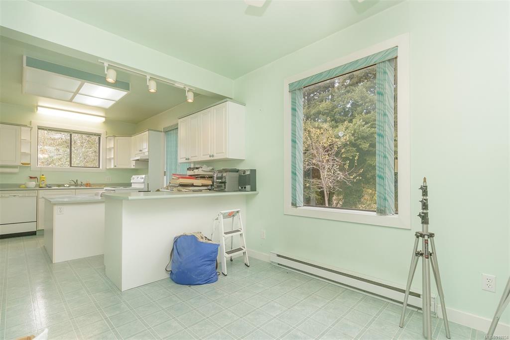 6613 Sooke Rd, Sooke 6