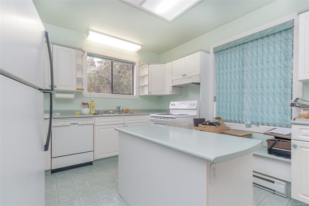 6613 Sooke Rd, Sooke 7