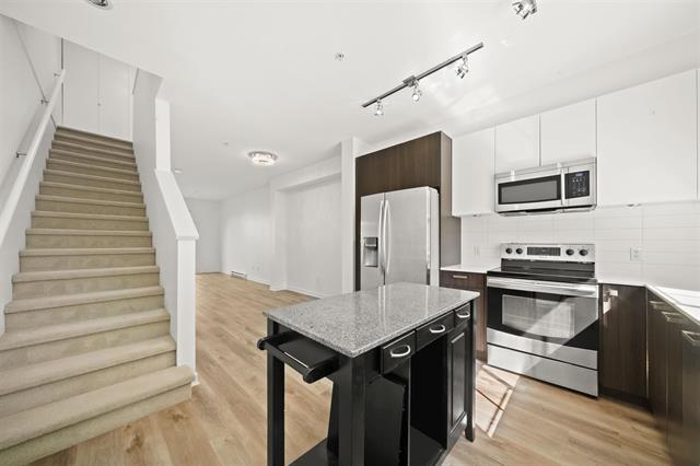 6 2423 AVON PLACE, Port Coquitlam 12