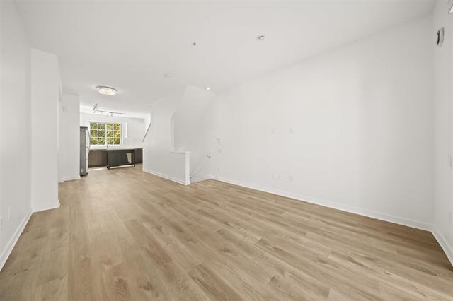 6 2423 AVON PLACE, Port Coquitlam 8