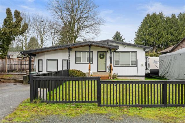 26953 28A Ave, Surrey