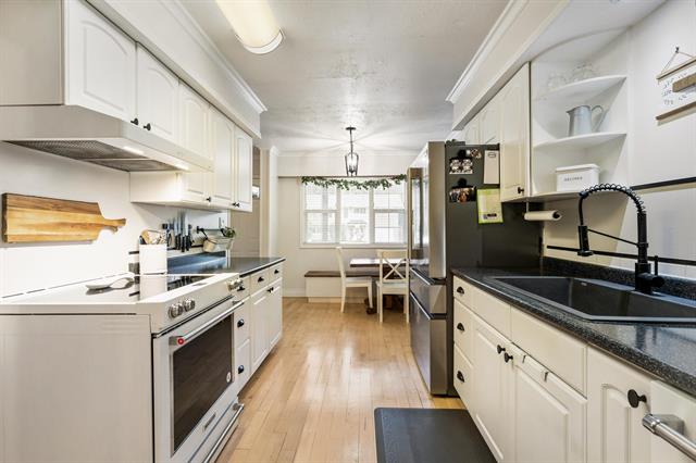 26953 28A Ave, Surrey 5