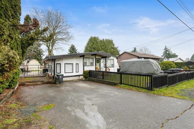 26953 28A Ave, Surrey 19