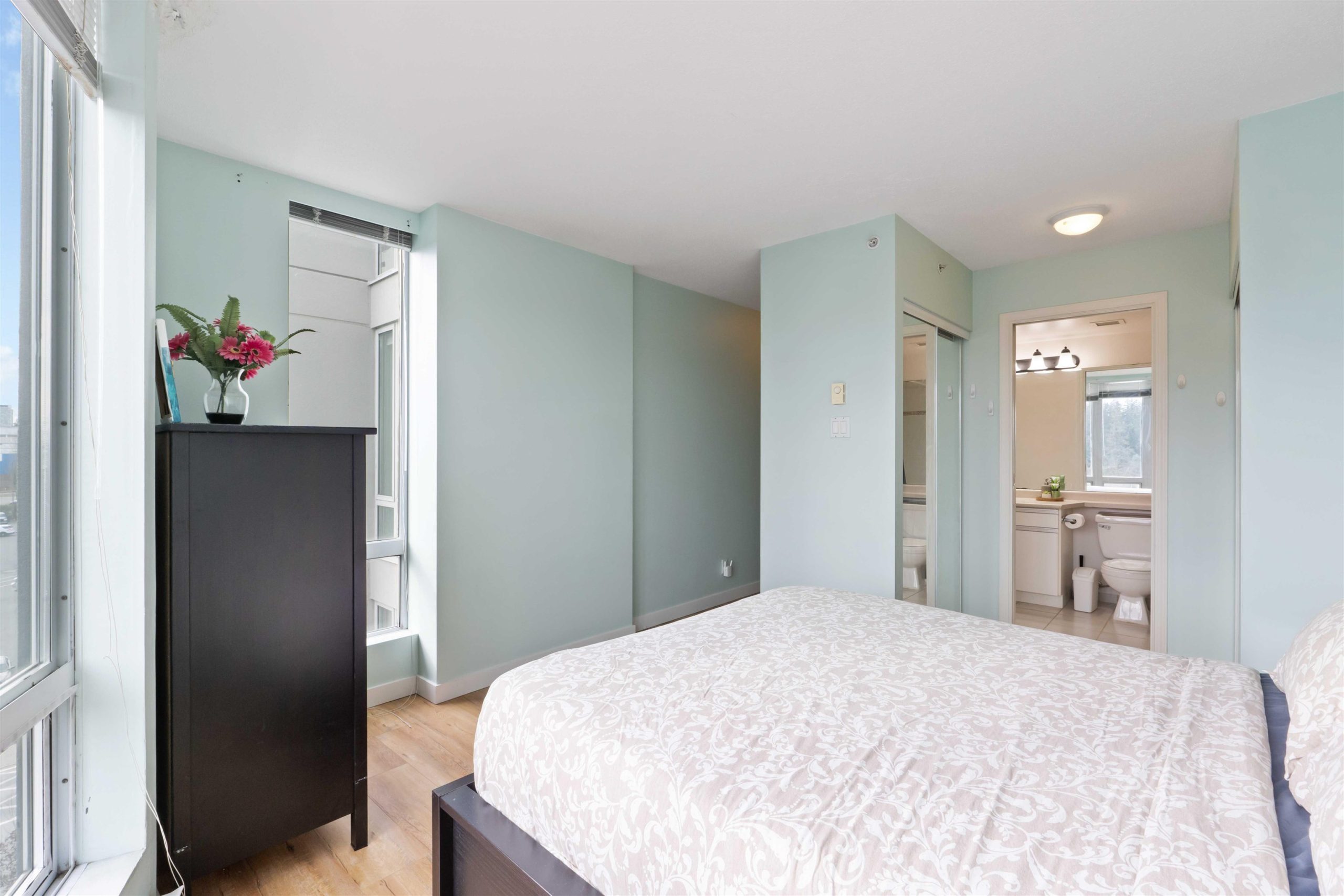 704 14820 104 AVENUE 22