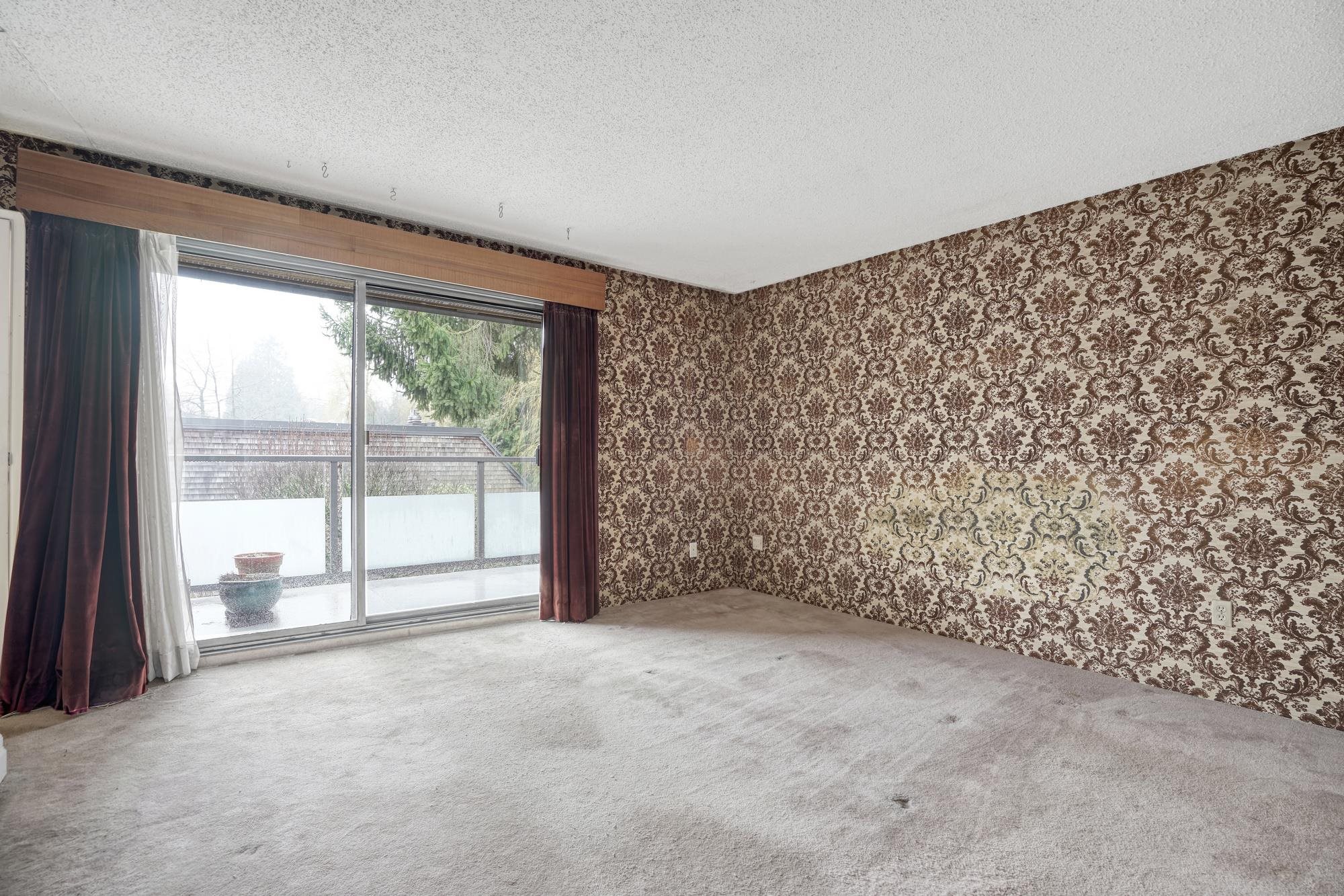 4220 BRIDGEWATER CRESCENT 18