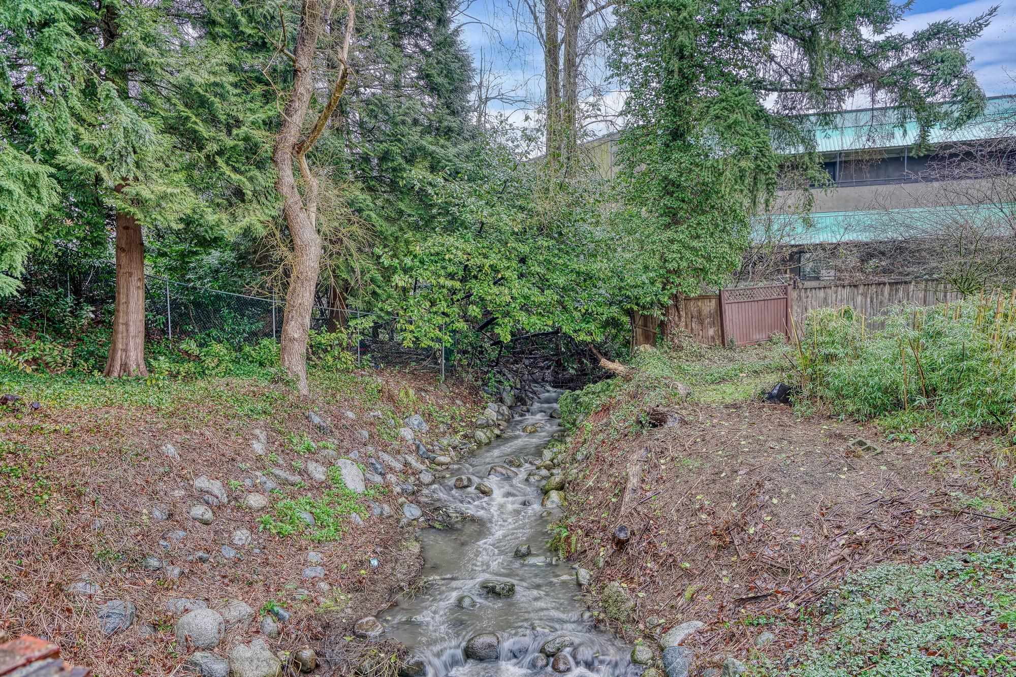 4220 BRIDGEWATER CRESCENT 31