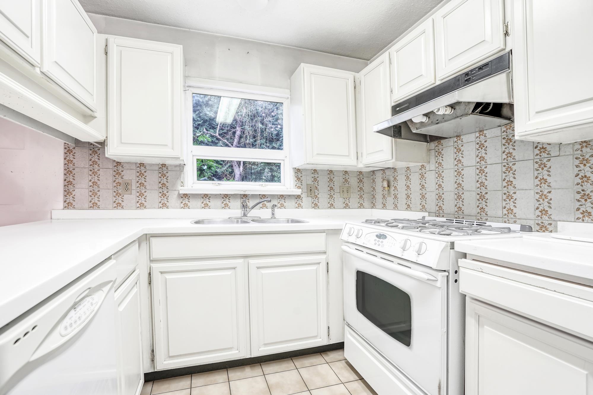 4220 BRIDGEWATER CRESCENT 7