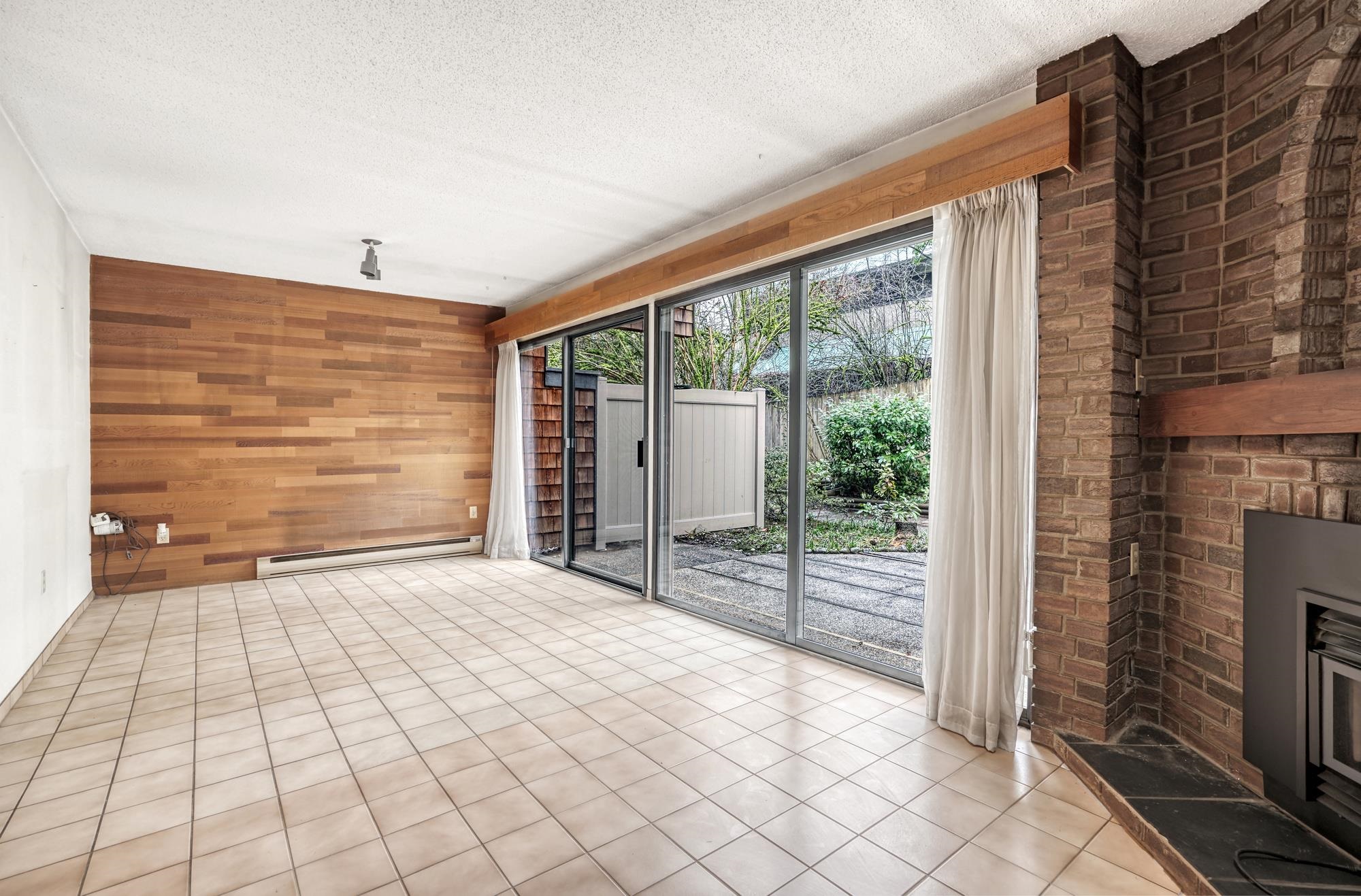 4220 BRIDGEWATER CRESCENT 9