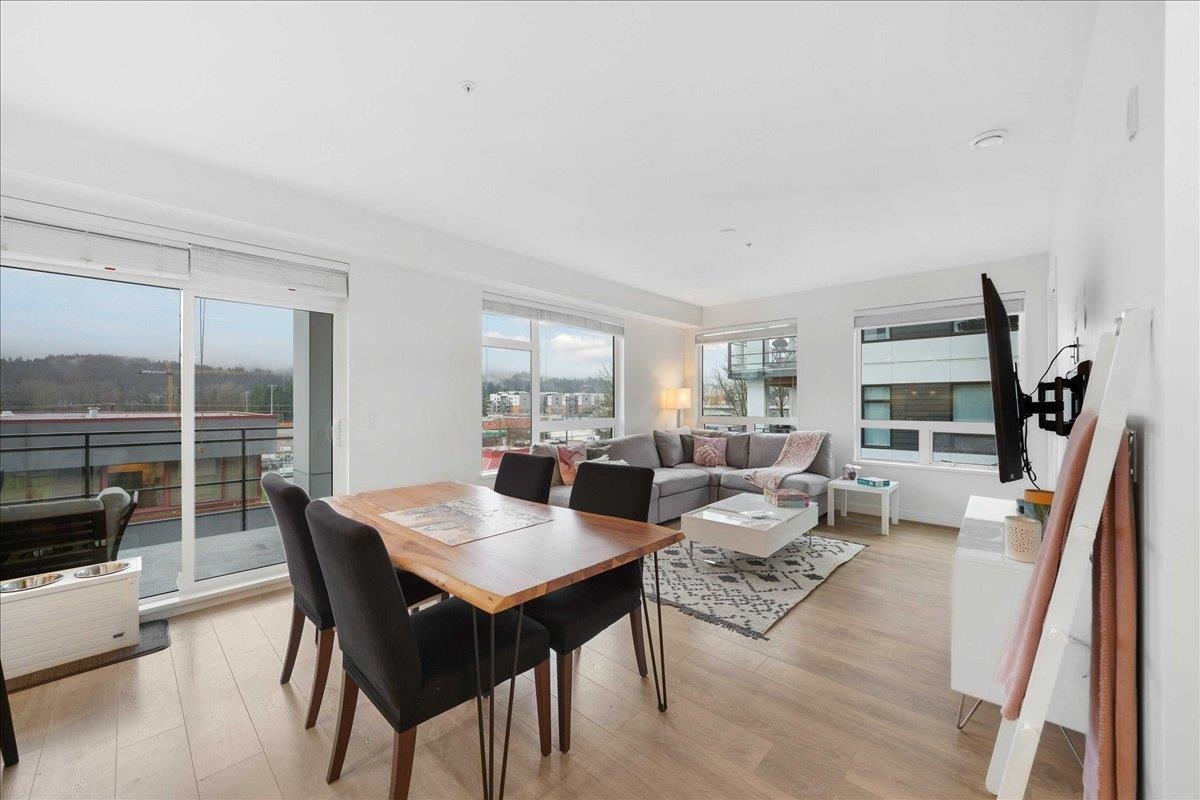 406 3018 ST GEORGE STREET 10