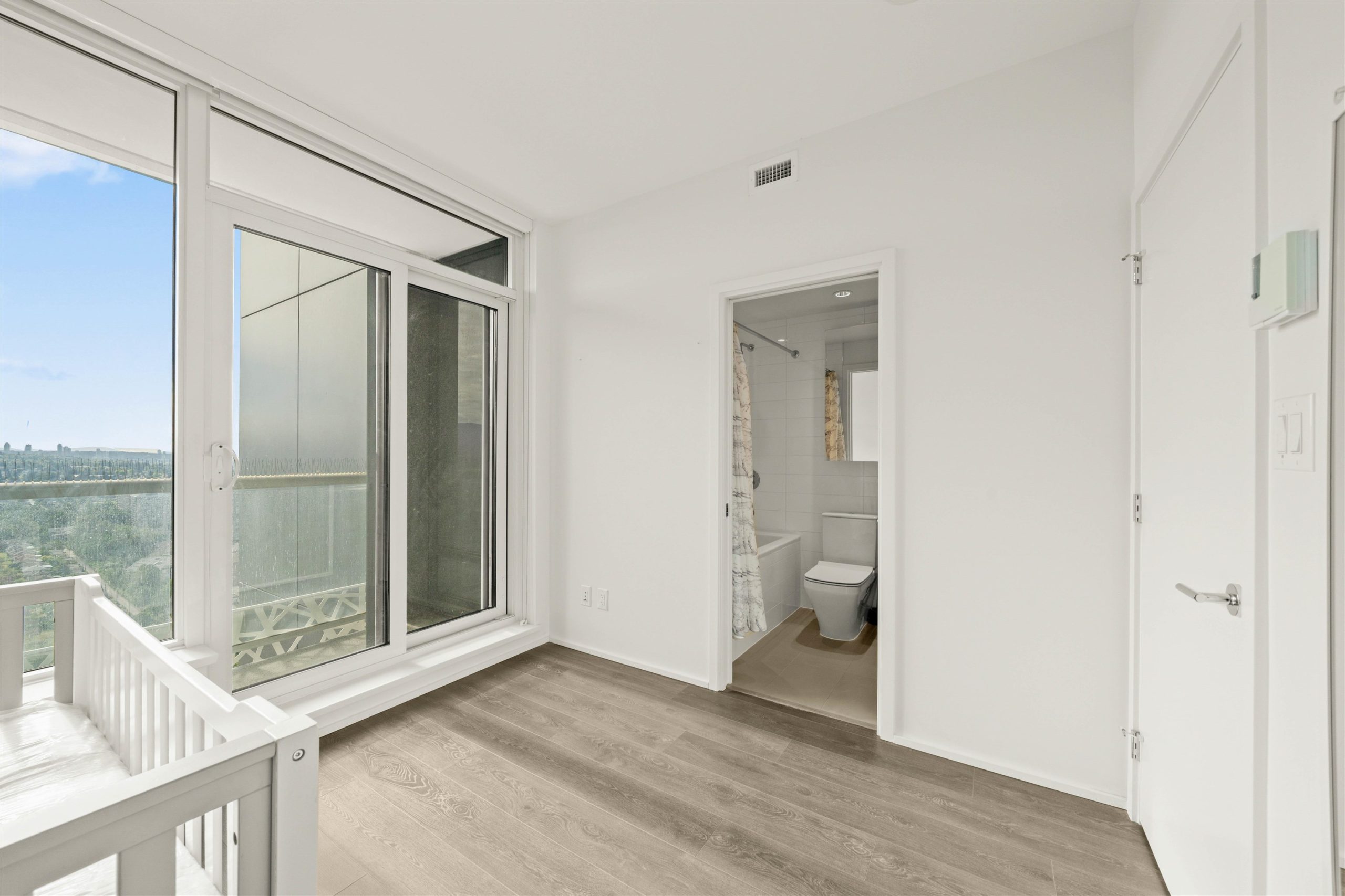 3604 4510 HALIFAX WAY 21