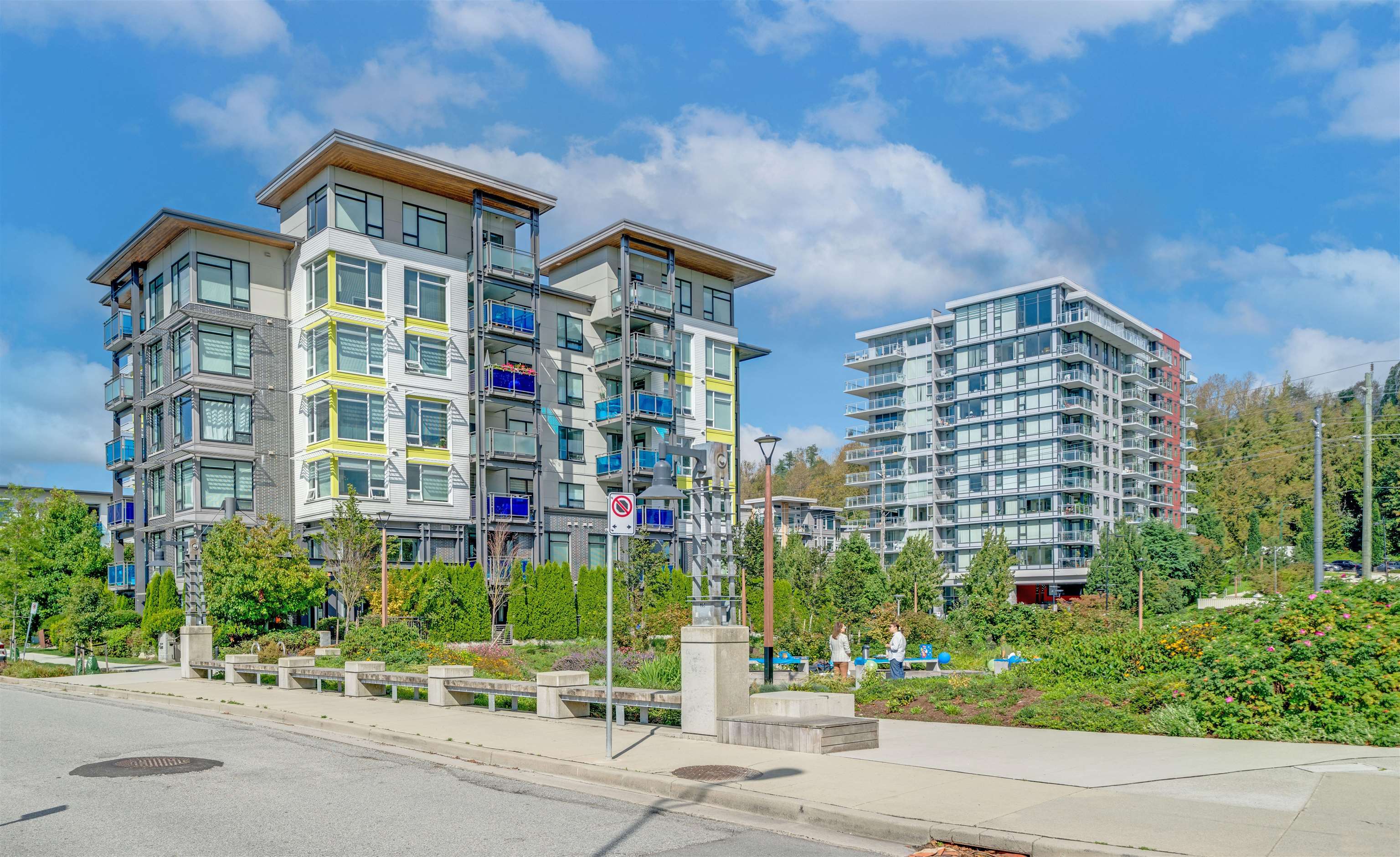 502 3289 RIVERWALK AVENUE 25