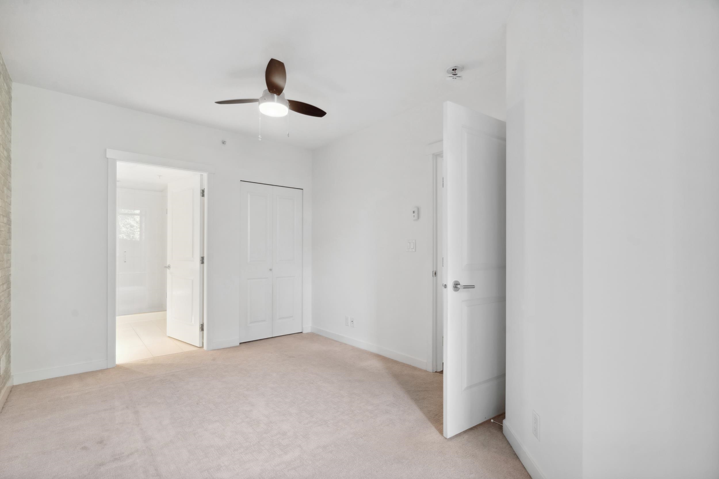 109 3168 RIVERWALK AVENUE 15